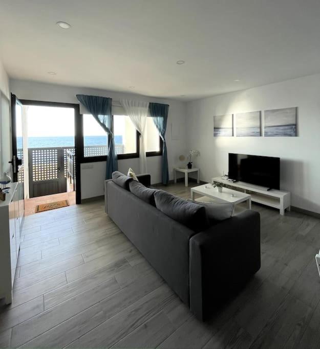 Moderno Apartamento Frente Al Mar Пуэрто-де-ла-Крус Экстерьер фото