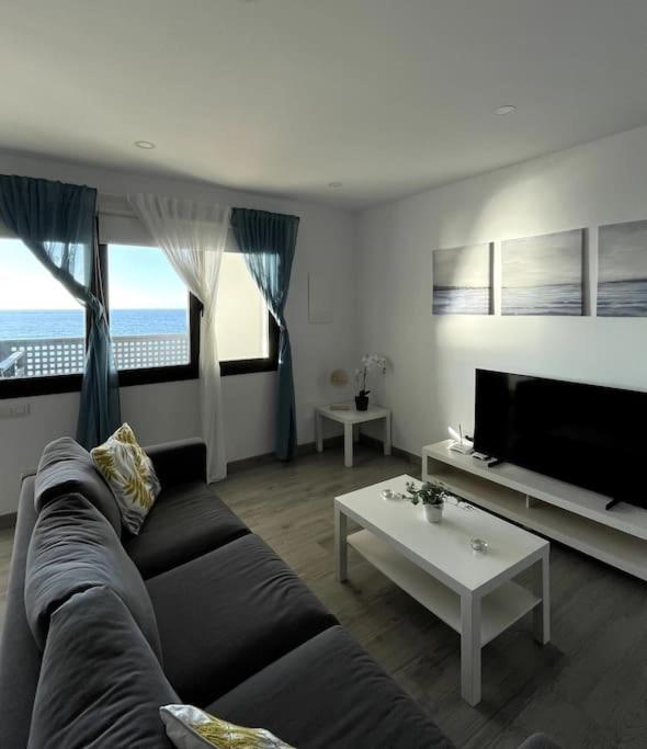 Moderno Apartamento Frente Al Mar Пуэрто-де-ла-Крус Экстерьер фото